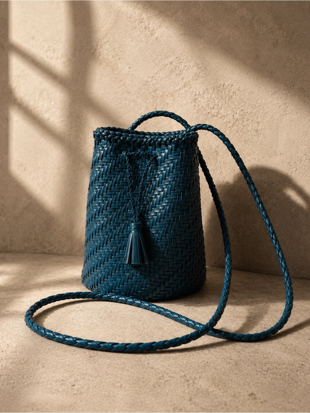 Dragon Diffusion Limited Edition Double Jump Pompom Bucket Bag | Buffalo Leather